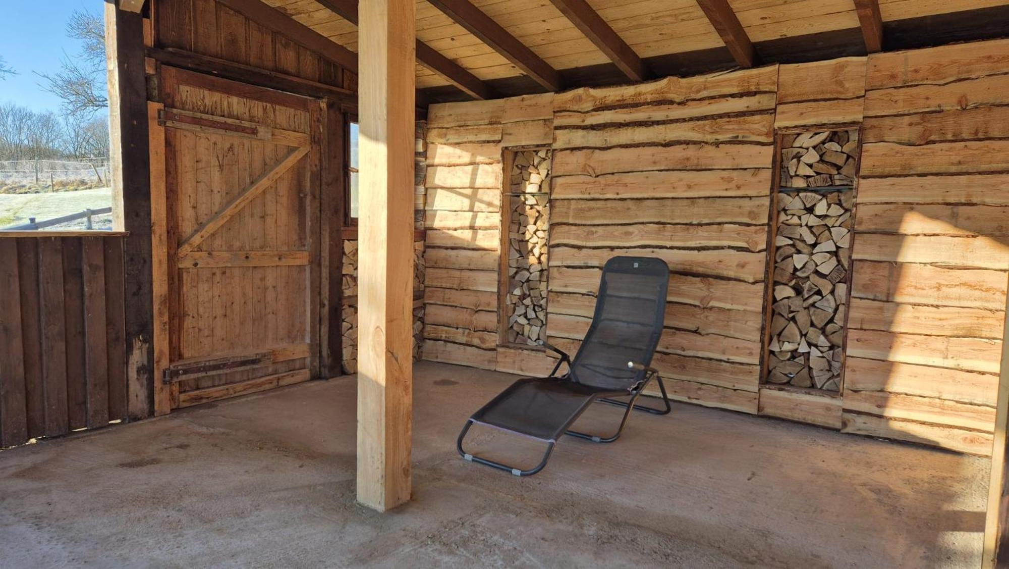 Ferienhaus Hescheld With Private Jacuzzi Hellenthal Exterior foto